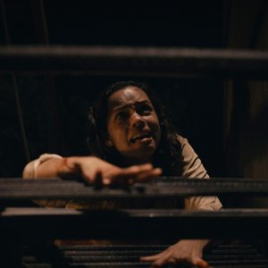 Barbarian: Georgina Campbell in una scena del film