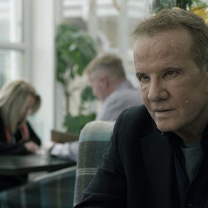 It's Not Over: Christopher Lambert in una scena
