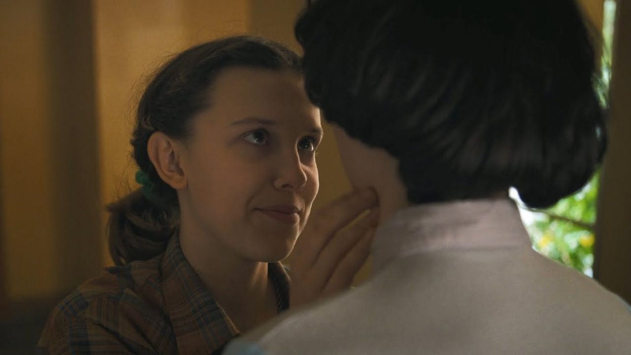Stranger Things, Millie Bobby Brown: 'Finn Wolfhard è un pessimo baciatore, non è migliorato per niente'