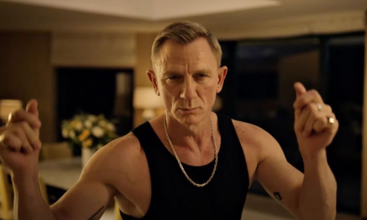 Daniel Craig in Taika Waititi's new commercial for Vodka Belvedere is just crazy