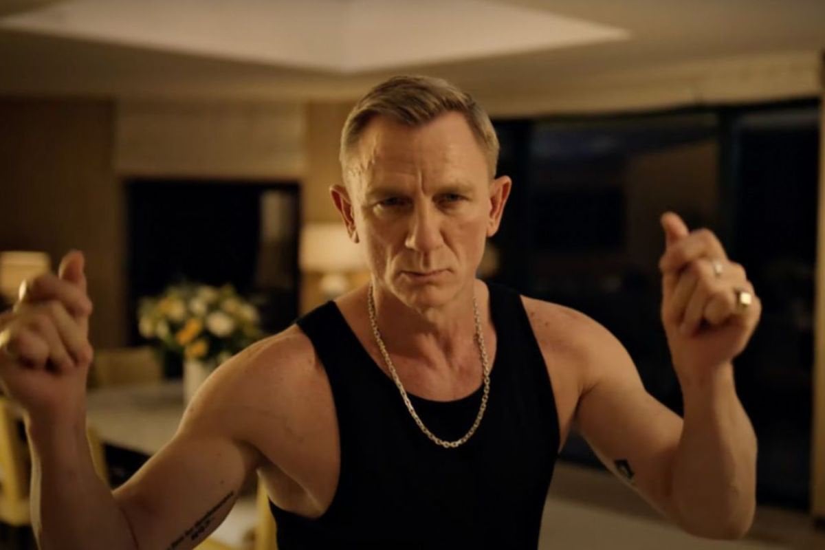 Daniel Craig nel nuovo spot di Taika Waititi per Vodka Belvedere è semplicemente pazzesco