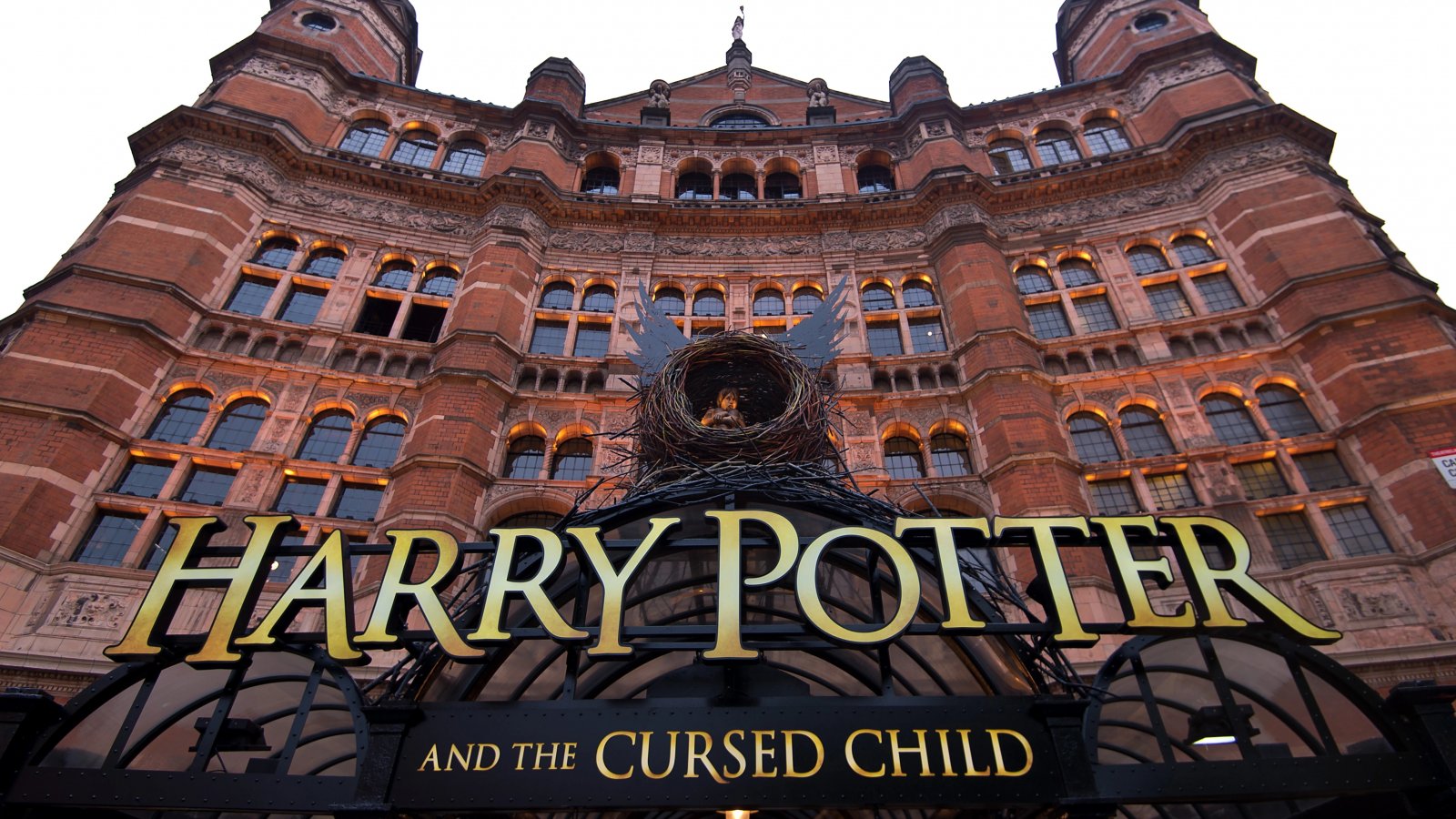 Harry Potter e la Maledizione dell'Erede diventerà un film prodotto da Warner?