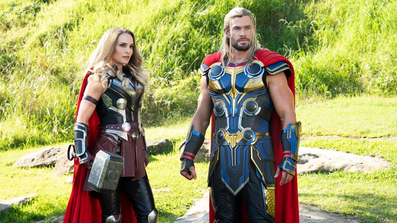 Thor: Love and Thunder, Chris Hemsworth ha condiviso il dietro le quinte di una scena indimenticabile