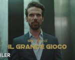 Il grande gioco: Francesco Montanari assediato dalla squadra di Sky Sport (VIDEO)