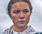 Il Prodigio, la recensione del film Netflix con Florence Pugh: uccelli in gabbia