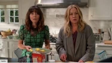 Dead To Me 3 Linda Cardellini Christina Applegate 5