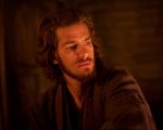 Andrew Garfield: 'Spero che The Uprising faccia ca..re sotto i miliardari con l'anima malata'