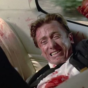 Le iene: Tim Roth in una scena del film