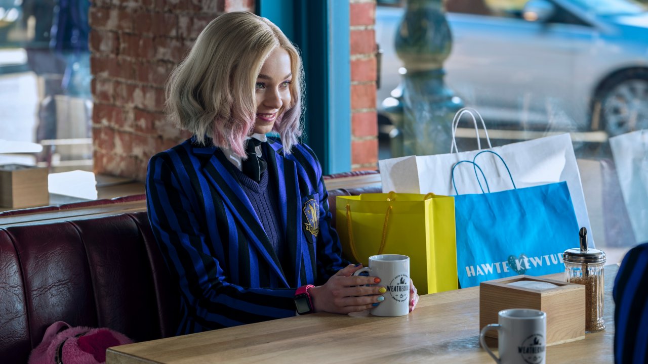 Mercoledì 2: il folle allenamento di Emma Myers in un nuovo video di Netflix