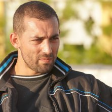 Una voce fuori dal coro: una scena