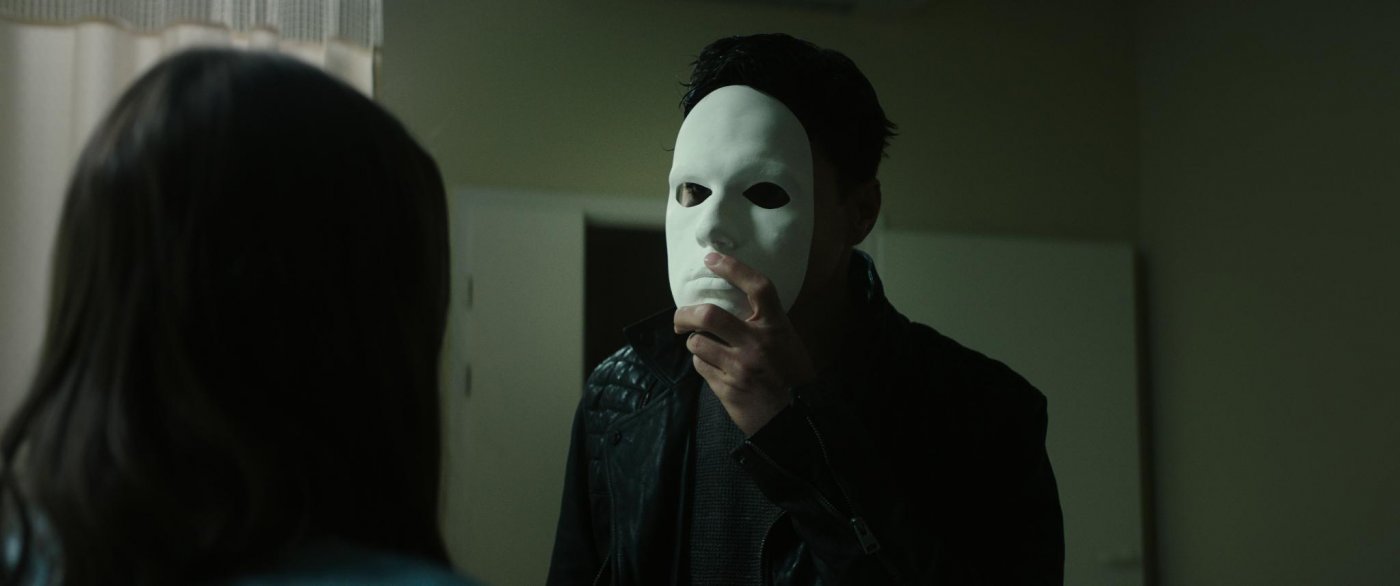 Dark Spell Il maleficio, la recensione un horror sull'amore tossico Movieplayer.it Dark Spell Il maleficio, la recensione un horror sull'amore tossico Movieplayer.it