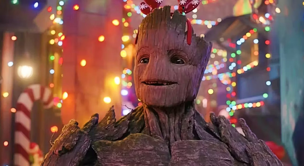 Guardiani della Galassia: James Gunn ha "interpretato" nuovamente Groot nello speciale natalizio