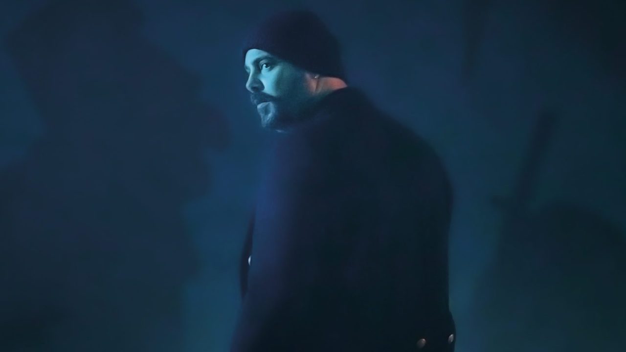 Napoli Magica, la recensione: Marco D'Amore e il canto crepuscolare a una città solare