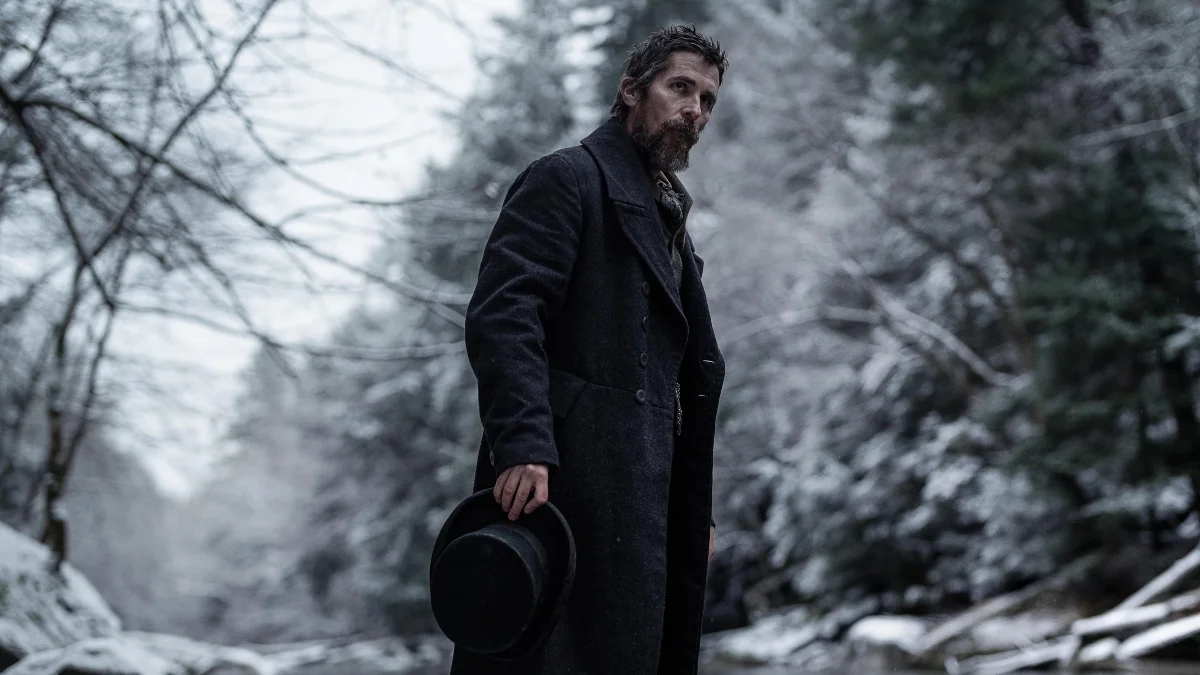 The Pale Blue Eye - I delitti di West Point: il trailer del nuovo film con Christian Bale