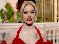 Margot Robbie vorrebbe tantissimo una storia d'amore fra Harley Quinn e Poison Ivy sul grande schermo