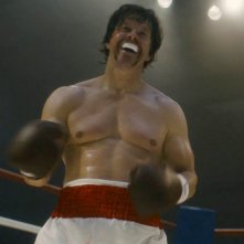 Father Stu: Mark Wahlberg in una scena del film