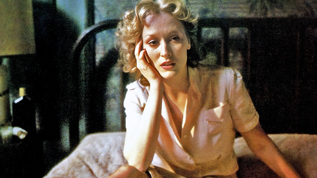 La scelta di Sophie: 40 anni fa il lungo viaggio verso la notte di una sublime Meryl Streep