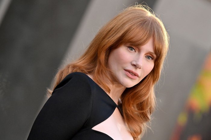 Bryce Dallas Howard star della serie Disney+ Witch Mountain