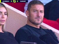 Francesco Totti e Noemi Bocchi, parla l'ex marito di lei: 'Sa quello che vuole e sa come ottenerlo'