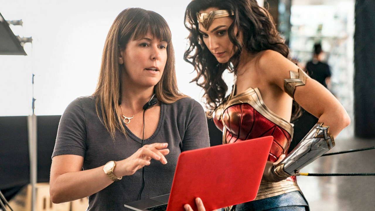 Wonder Woman 3, Patty Jenkins chiarisce: 'Non ho abbandonato il progetto, ci sono cambiamenti in corso'
