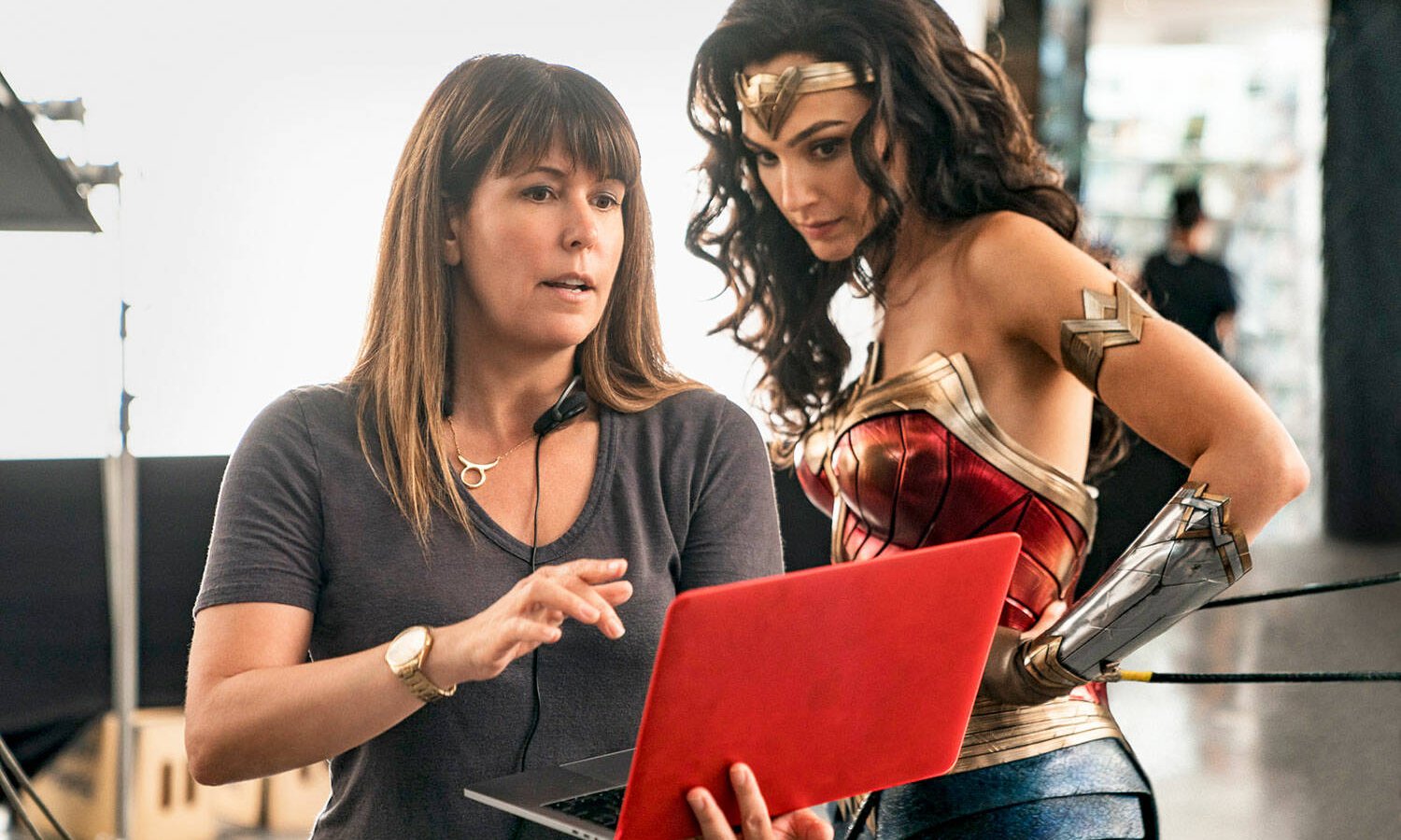 Wonder Woman 3, Patty Jenkins chiarisce: 'Non ho abbandonato il progetto, ci sono cambiamenti in corso'