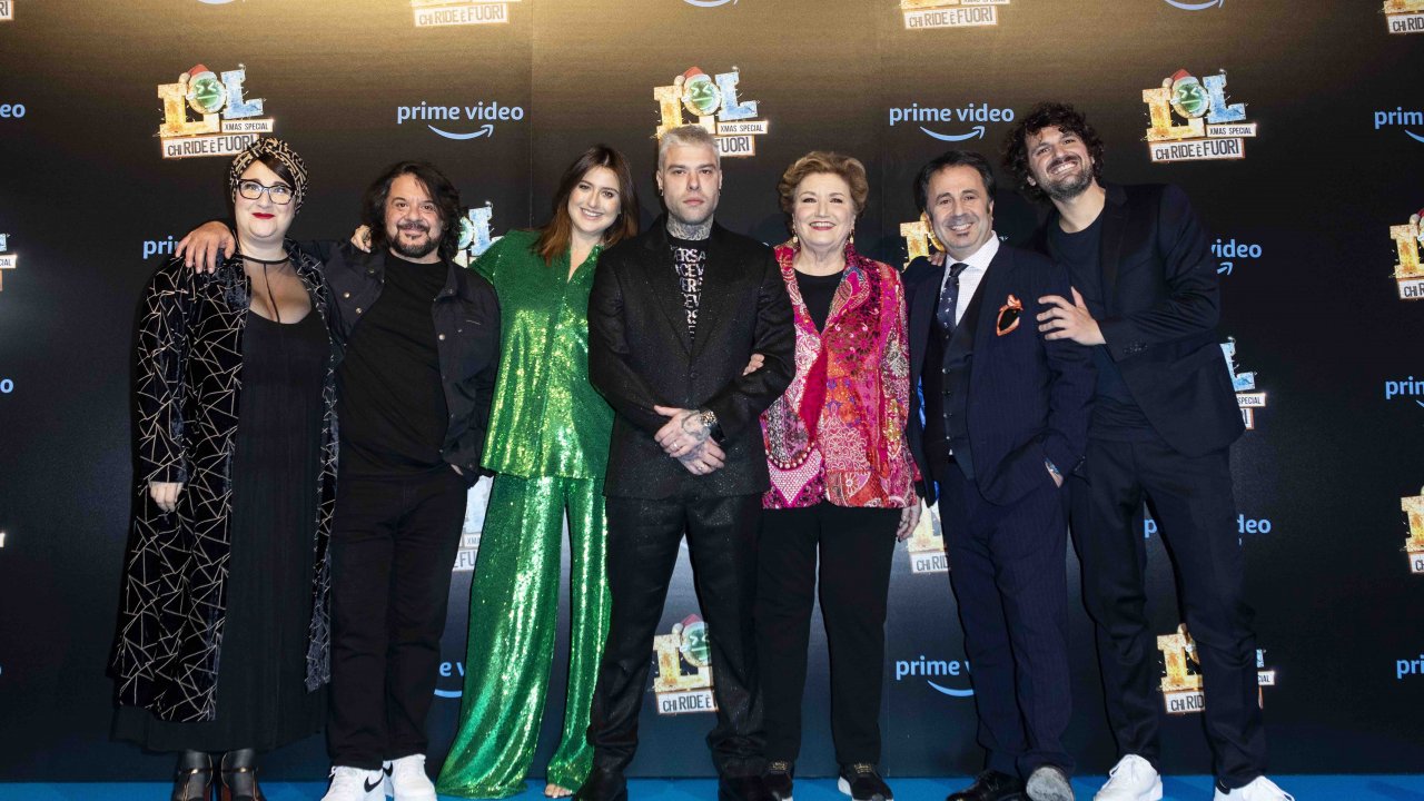 LOL Xmas Special: Chi ride è fuori: la data di uscita dello speciale natalizio