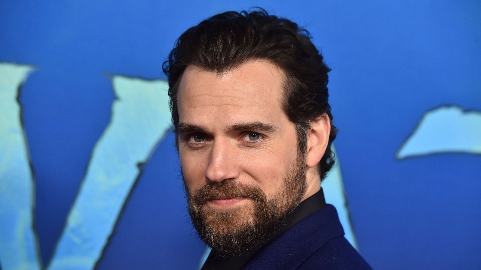 Henry Cavill vuole creare un Warhammer Cinematic Universe: il messaggio della star su Instagram