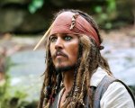 Johnny Depp torna nei panni di Jack Sparrow per realizzare il desiderio di un fan di 11 anni (VIDEO)