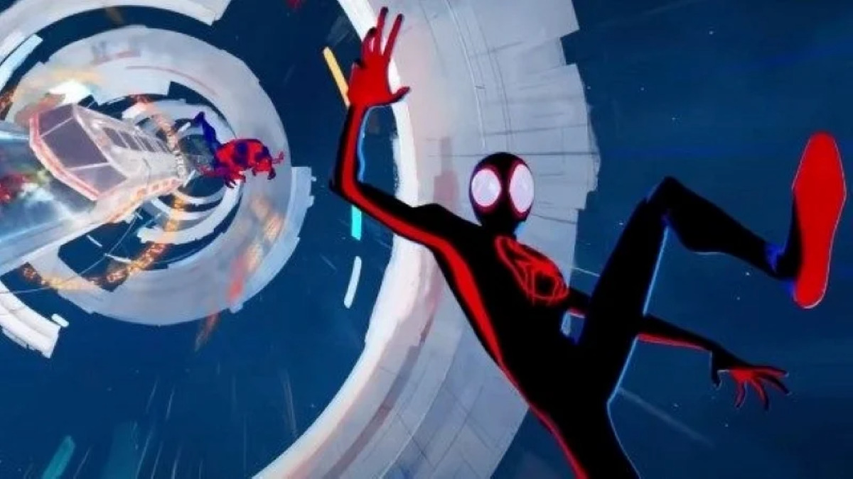 Spider-Man: Across the Spider-Verse, un poster 'da capogiro' ci ricorda l'uscita del film animato Sony