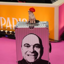 Emily in Paris 3: Mano di Mercoledì sul tappeto rosso della serie Netflix a Parigi