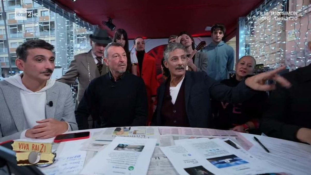Sanremo 2023: Fiorello fa ascoltare in anteprima la canzone di Giorgia ed Amadeus la squalifica