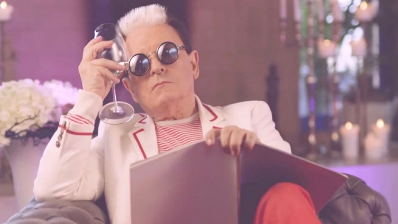 Mi casa es tu casa con Cristiano Malgioglio su Rai 2: gli ospiti e le anticipazioni di stasera 28 dicembre