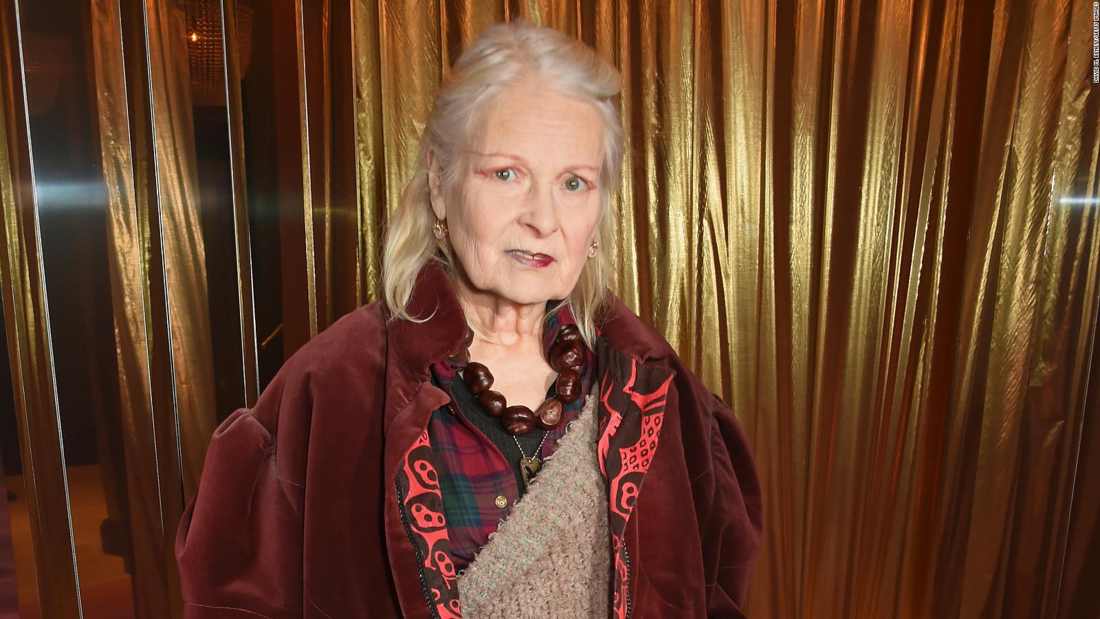 Vivienne Westwood: la famosa stilista e icona di stile è morta a 81 anni
