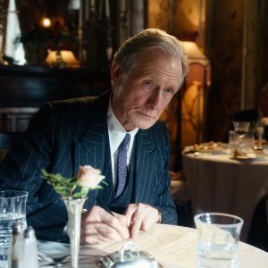 Living: Bill Nighy in una foto del film