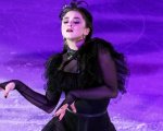 Mercoledì: la pattinatrice russa Kamila Valieva ricrea sulla pista l'iconico ballo della serie Netflix