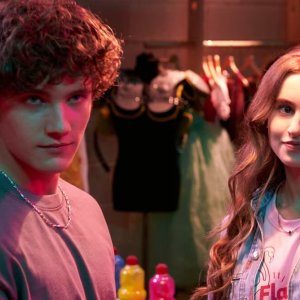 Charlotte M. - Il Film Flamingo Party: una scena