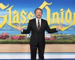 Glass Onion, che ne pensa il regista Rian Johnson di un Holiday Special di Knives Out?