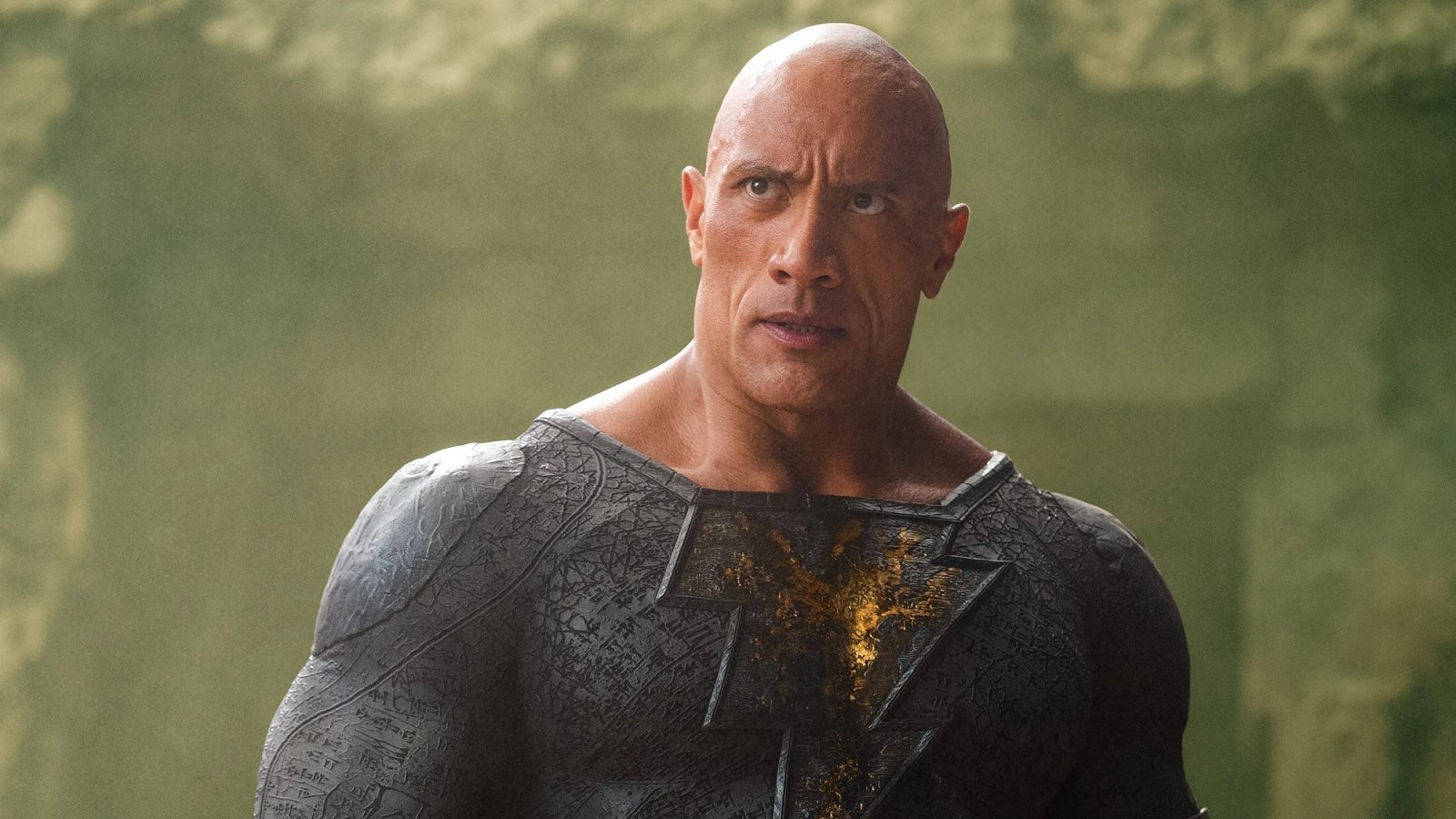 Dwayne Johnson: l'uscita di scena di Black Adam dai piani DC sarebbe legata a vari problemi con Warner Bros