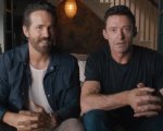 Oscar 2023, Hugh Jackman implora di non dare una nomination a Ryan Reynolds nella categoria Miglior Canzone