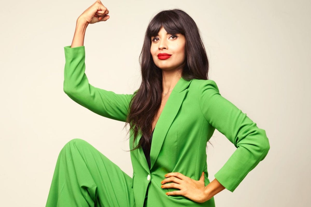 La star di She Hulk Jameela Jamil vuole aggiungere Star Wars alla sua lista di 'progetti nerd'