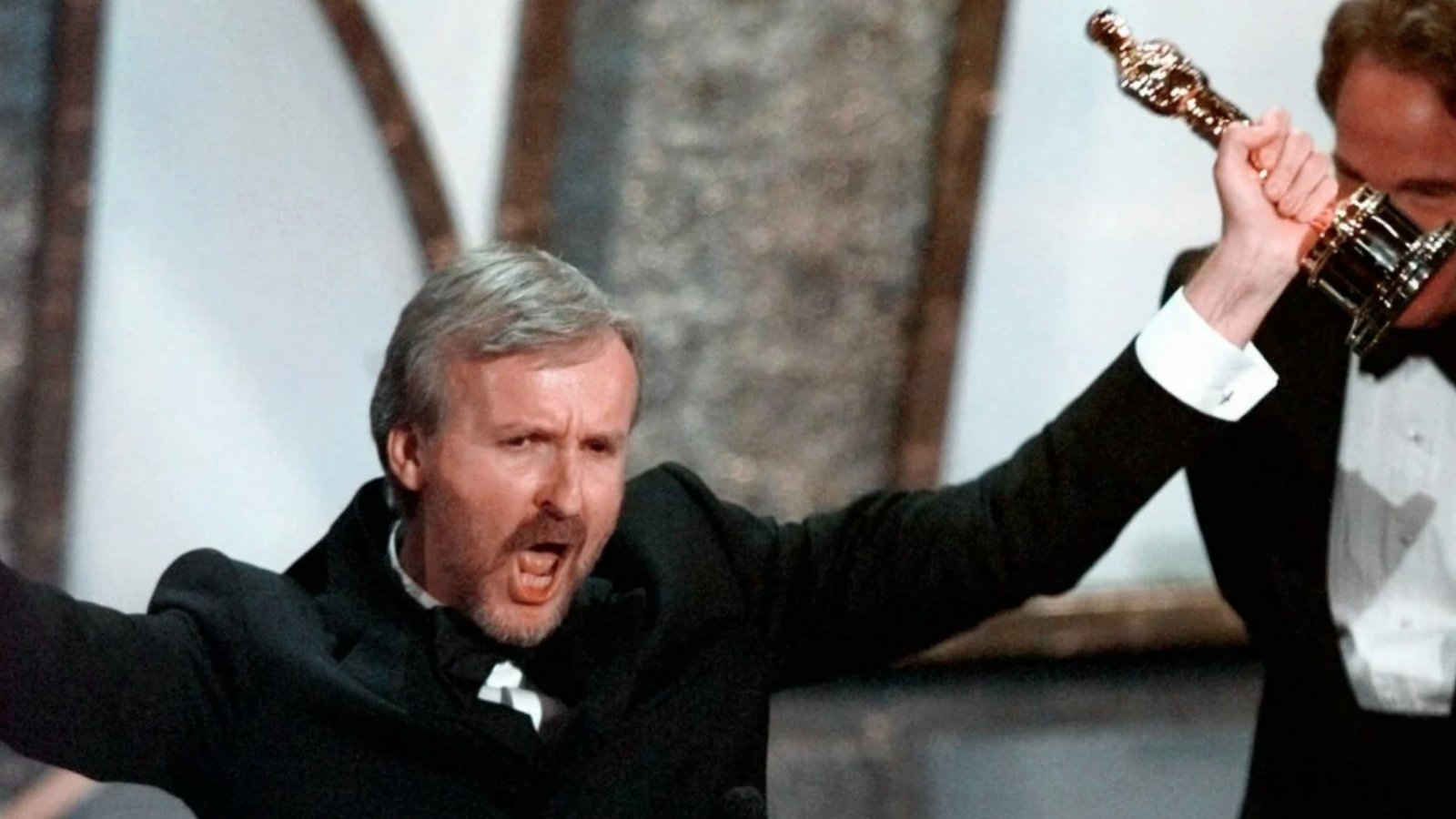 Titanic, James Cameron si scusa per l'imbarazzante discorso agli Oscar: 'Non volevo sembrare arrogante'
