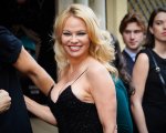 Pamela, A Love Story: Pamela Anderson nel nuovo trailer del documentario Netflix (VIDEO)