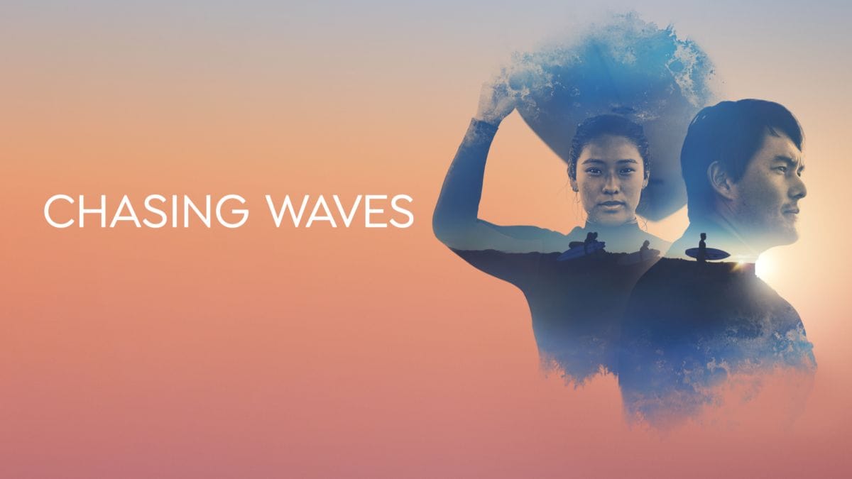 Chasing Waves: la docuserie sul mondo del surf in Giappone sbarca su Disney+