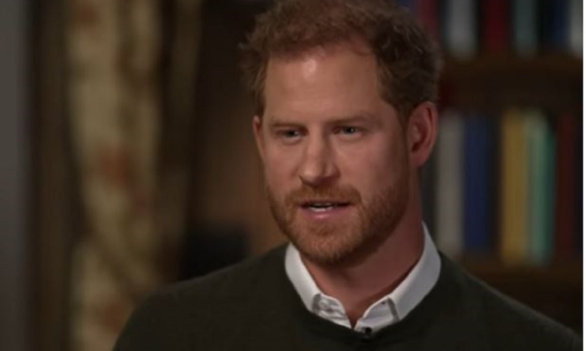 Il principe Harry confessa di guardare The Crown e fare fact checking