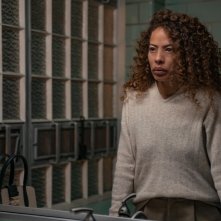 Yellowjackets 2: Tawny Cypress in una scena della seconda stagione