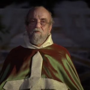 Acqua alle corde: Giobbe Covatta in una scena del film