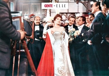 La Donna Piu Bella Del Mondo Foto Di Scena Gina Lollobrigida