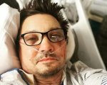 Jeremy Renner, una fonte anonima afferma: 'Le sue condizioni sono peggiori di quanto riferito'