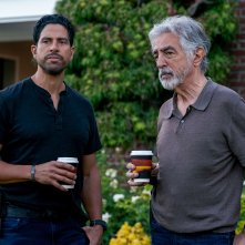 Criminal Minds: Evolution - Adam Rodriguez e Joe Montegna in una scena