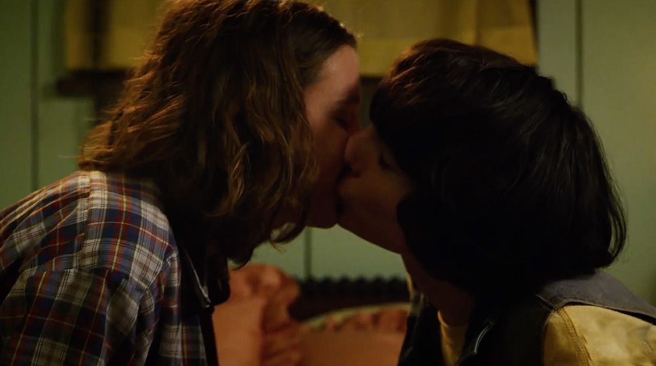 Stranger Things, Finn Wolfhard risponde a Millie Bobby Brown: 'Pessimo baciatore? Beh, le ho dato una testata'